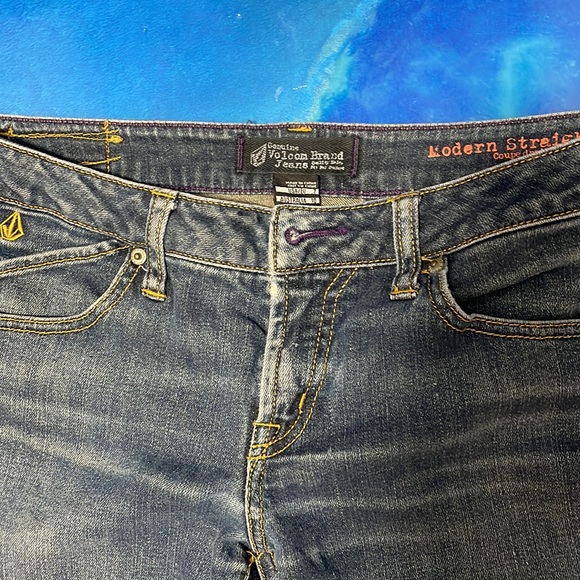 Volcom Sz7 - Picture 2 of 3